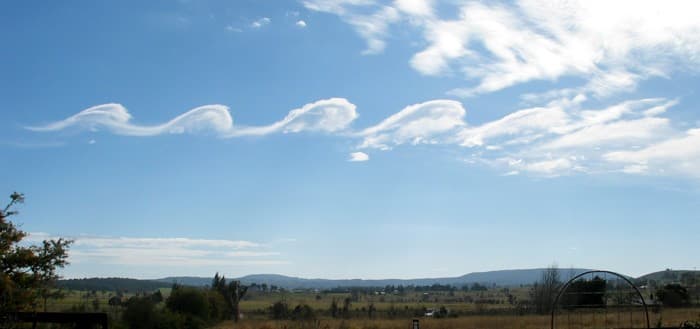 Clouds with Kelvin-Helmholtz instability